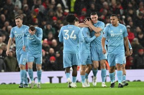 九游体育首页关于赛后亚冠焦点战，曼联临场应变，底气十足，阵容厚度经受考验的信息