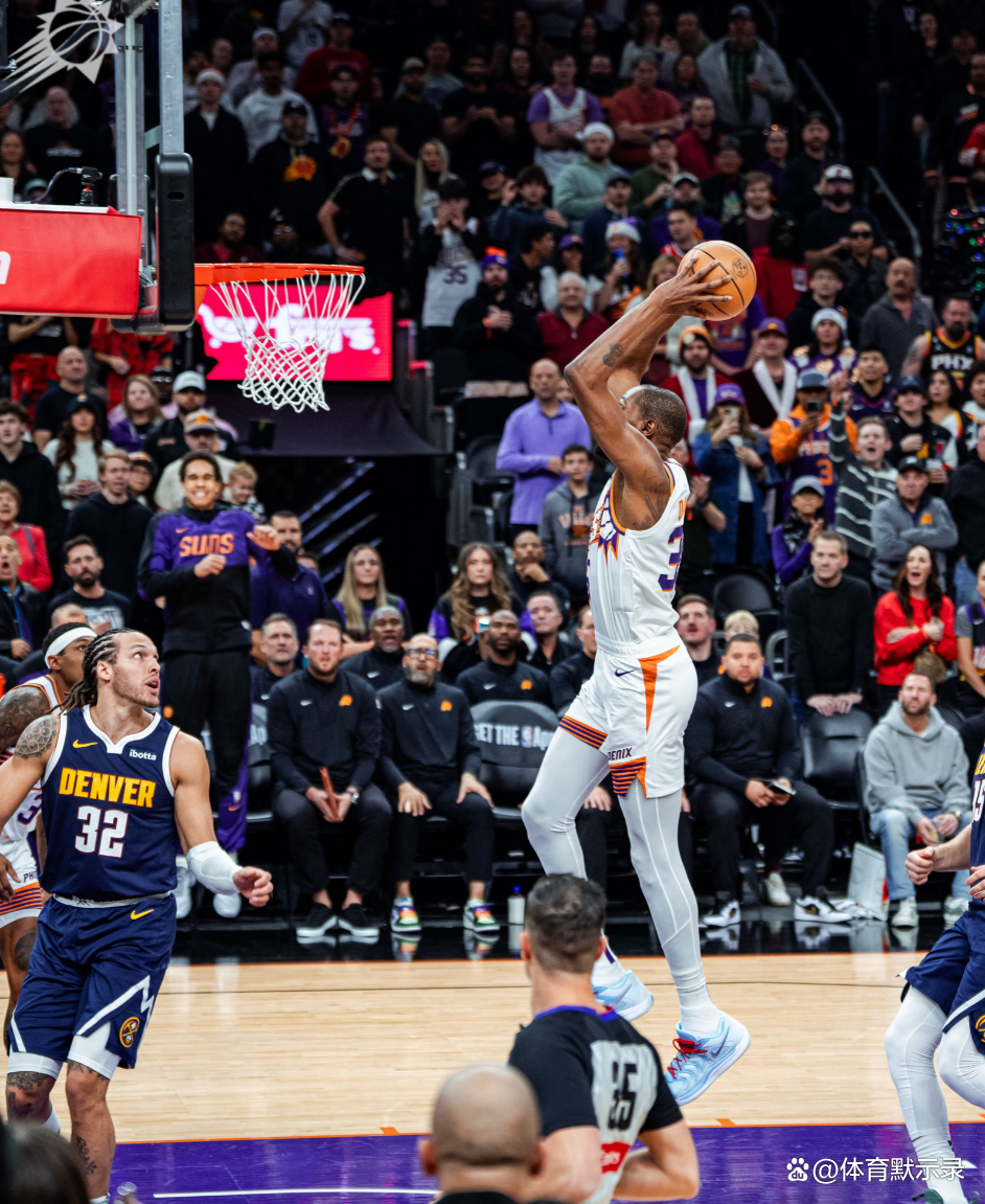 关于丹佛掘金训练开放日，窗口期伤情更新引欢呼，CBA常规赛在即，团队化学反应显著的信息